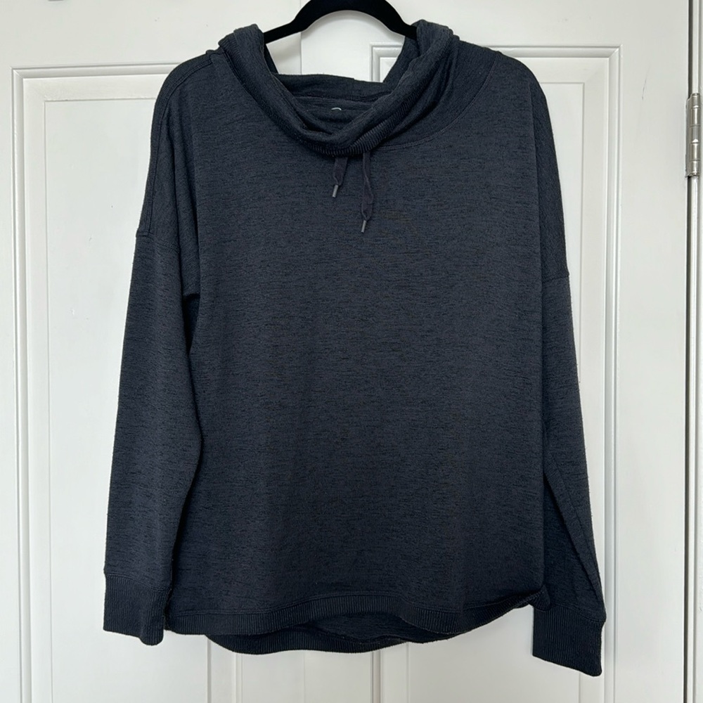 Gerry dark heather grey pullover size large